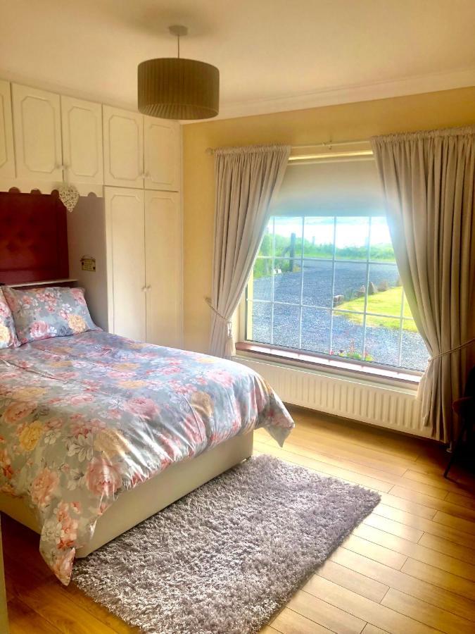 Murrayville B&B Achill Sound Екстер'єр фото